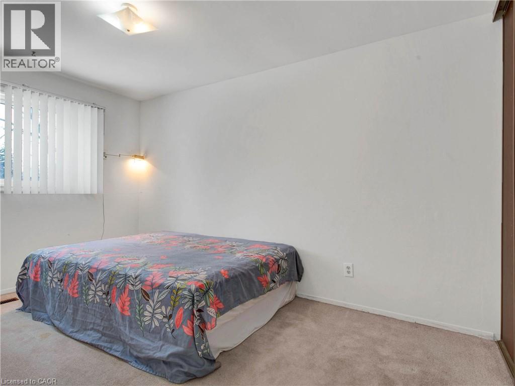 4 Bed, 2 Bath Apartment for Rent in Scarborough – 173 INVERGORDON Avenue Unit# UPPER, Scarborough - Image 20