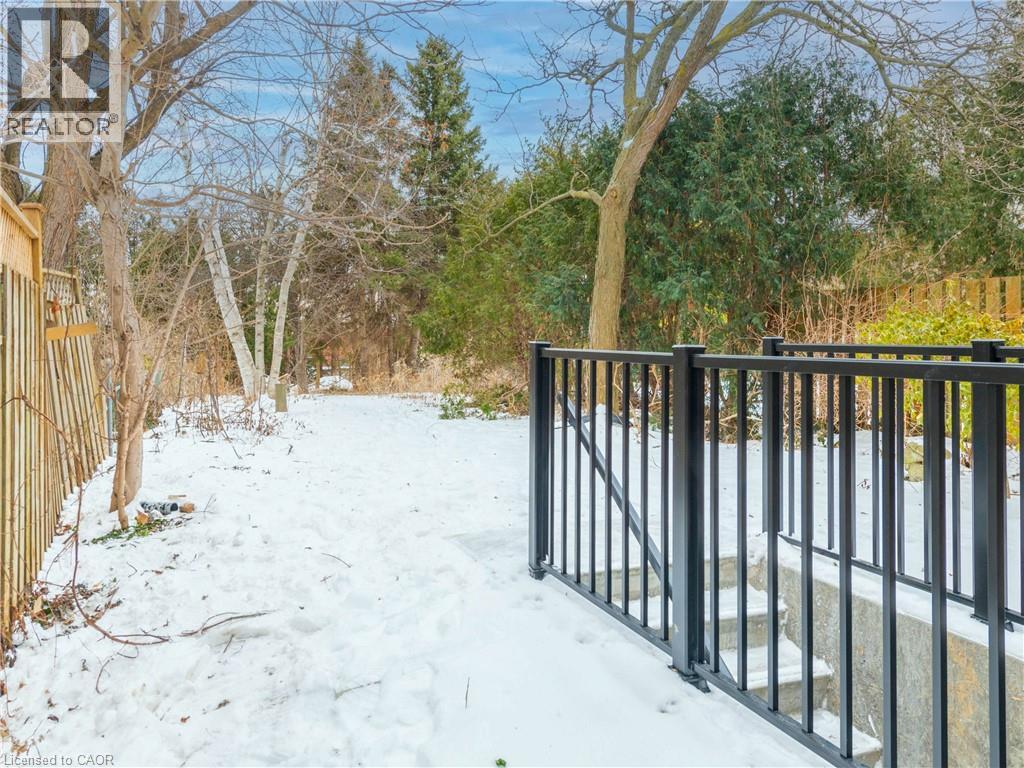 4 Bed, 2 Bath Apartment for Rent in Scarborough – 173 INVERGORDON Avenue Unit# UPPER, Scarborough - Image 25