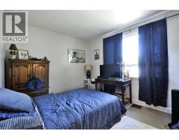 Living room - 273 Albert Street, Waterloo, ON N2L3T7 Photo 13