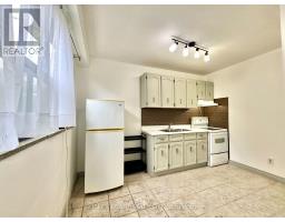 108 - 740 Eglinton Avenue W, Toronto, ON M5N1C4 Photo 12