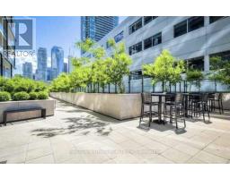 809 - 125 Peter Street, Toronto, ON M5V0M2 Photo 16