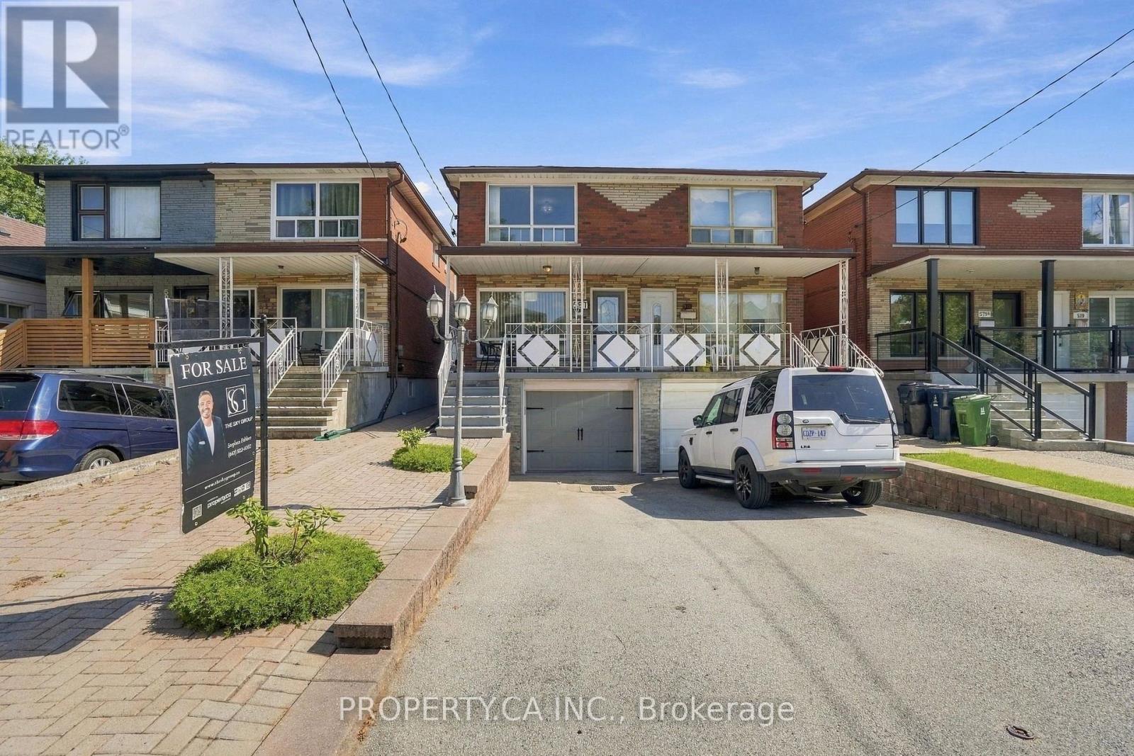 581A DELAWARE AVENUE - 1