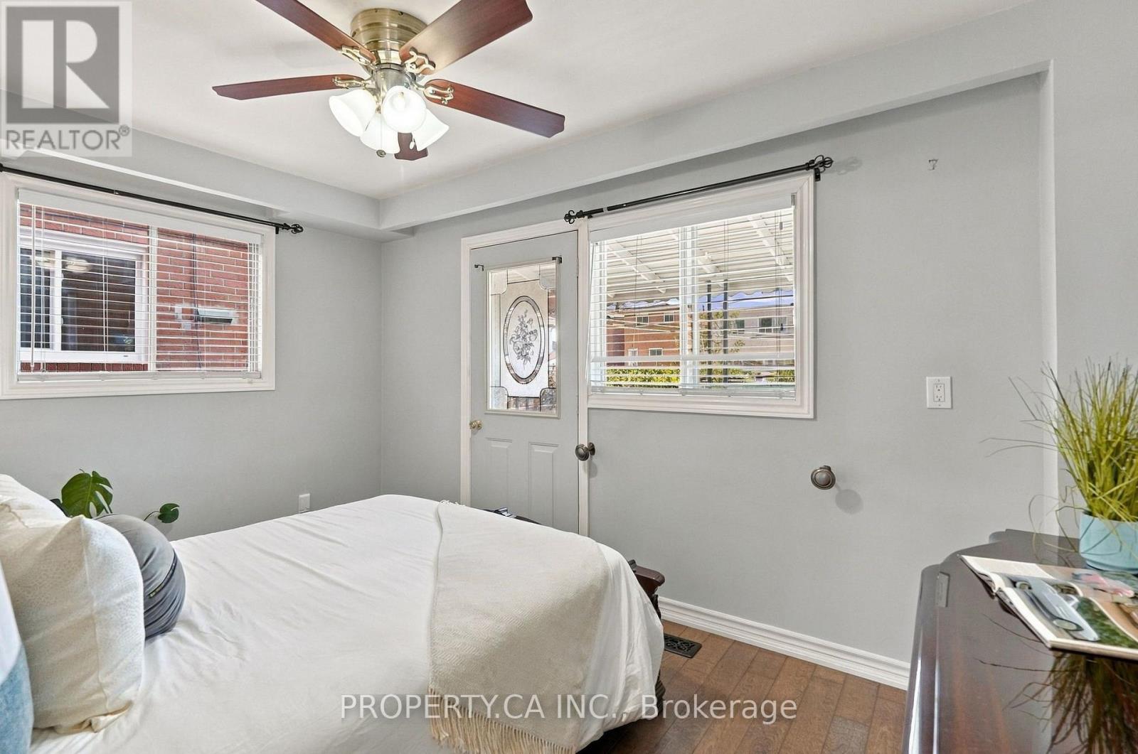 581A DELAWARE AVENUE - 12
