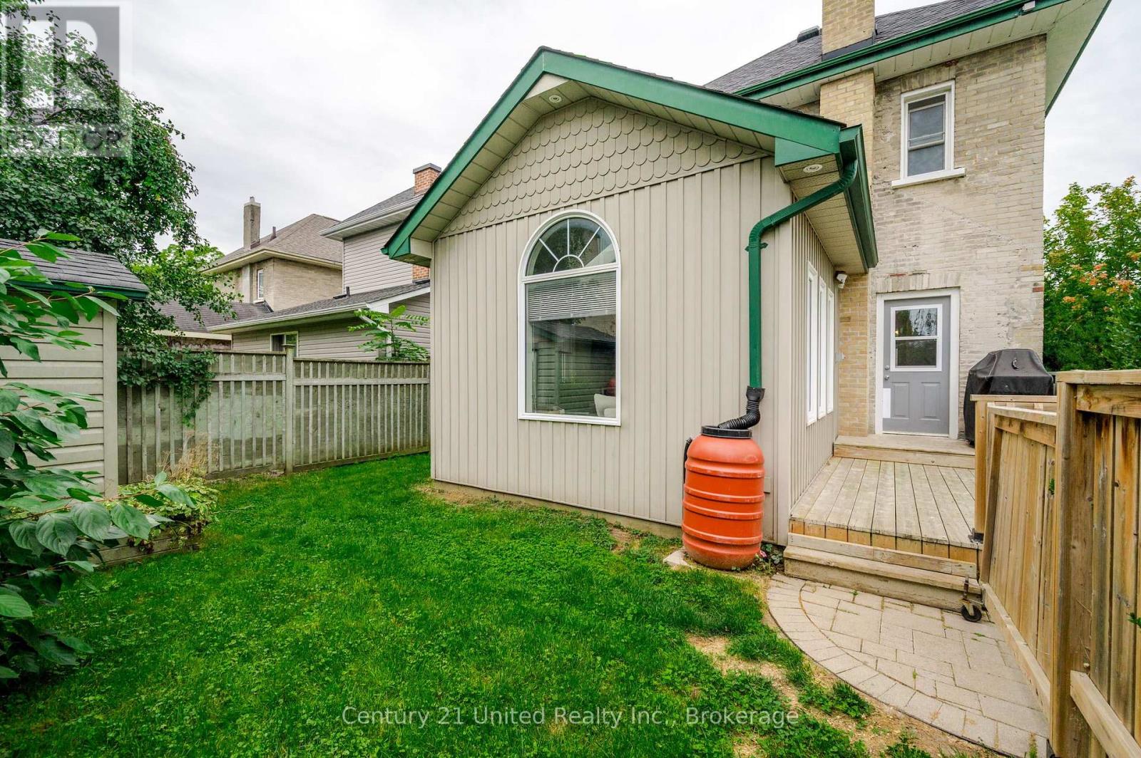 598 DOWNIE STREET - Image 39