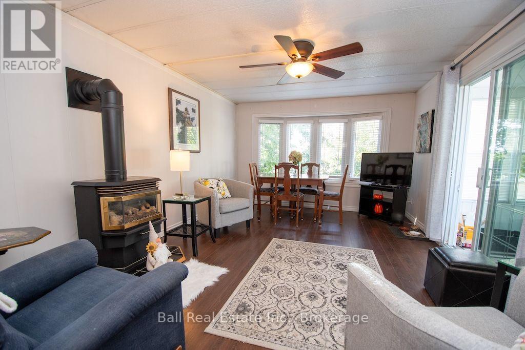 6 BAYVIEW DRIVE - 11