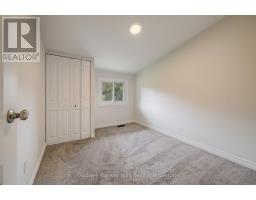 456 Queen Street W, Wellington North, ON N0G2L3 Photo 14