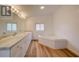 456 Queen Street W, Wellington North, ON N0G2L3 Photo 19