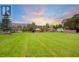 456 Queen Street W, Wellington North, ON N0G2L3 Photo 32