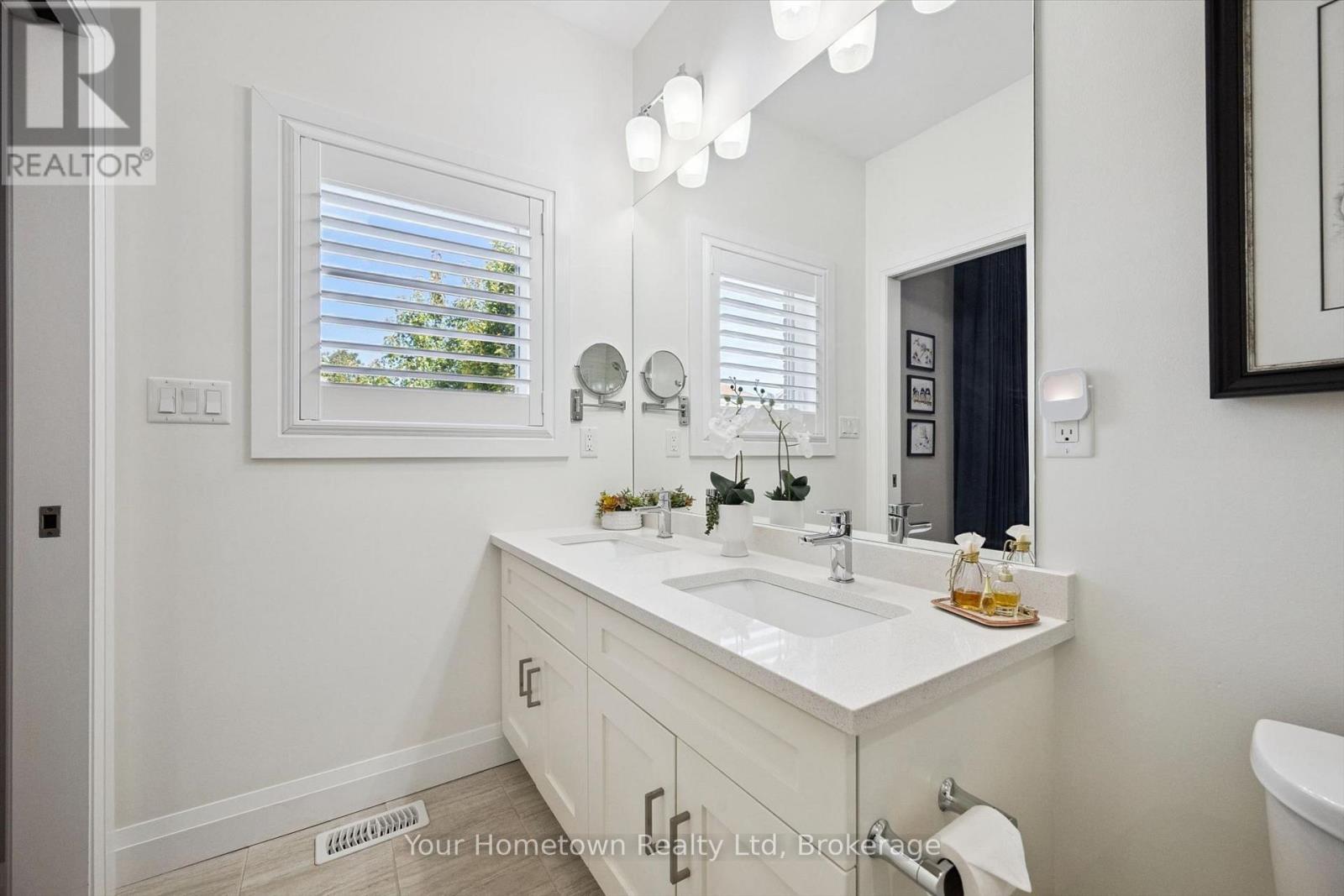19 HERITAGE LANE - Image 20