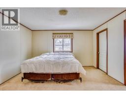 Primary Bedroom - 292 Greenwich Lane, Fort Mcmurray, AB T9H3Z3 Photo 12