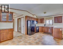 Foyer - 292 Greenwich Lane, Fort Mcmurray, AB T9H3Z3 Photo 8