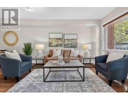 22 Sinden Drive, Whitby, ON L1M2B8 Photo 14