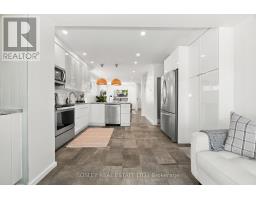 682 Milverton Boulevard, Toronto, ON M4C1X9 Photo 14