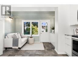 682 Milverton Boulevard, Toronto, ON M4C1X9 Photo 17