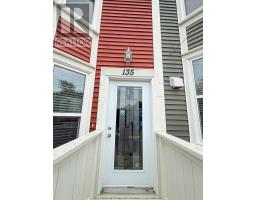 135 Casey Street thumbnail 2
