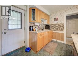 2100 Snyder's Road E, Wilmot Township, ON N0B2H0 Photo 18