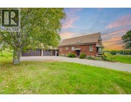 2100 Snyder's Road E, Wilmot Township, ON N0B2H0 Photo 15