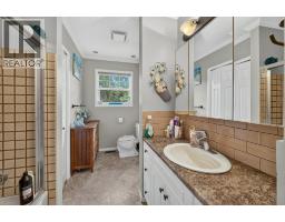 1791 15 Avenue Ne, Salmon Arm, BC V1E2T7 Photo 24