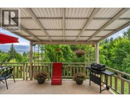 1791 15 Avenue Ne, Salmon Arm, BC V1E2T7 Photo 14