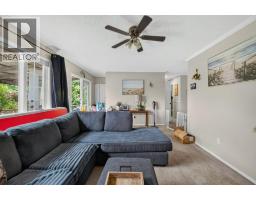 Bedroom - 1791 15 Avenue Ne, Salmon Arm, BC V1E2T7 Photo 11