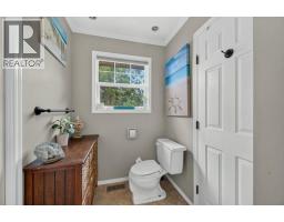 1791 15 Avenue Ne, Salmon Arm, BC V1E2T7 Photo 22