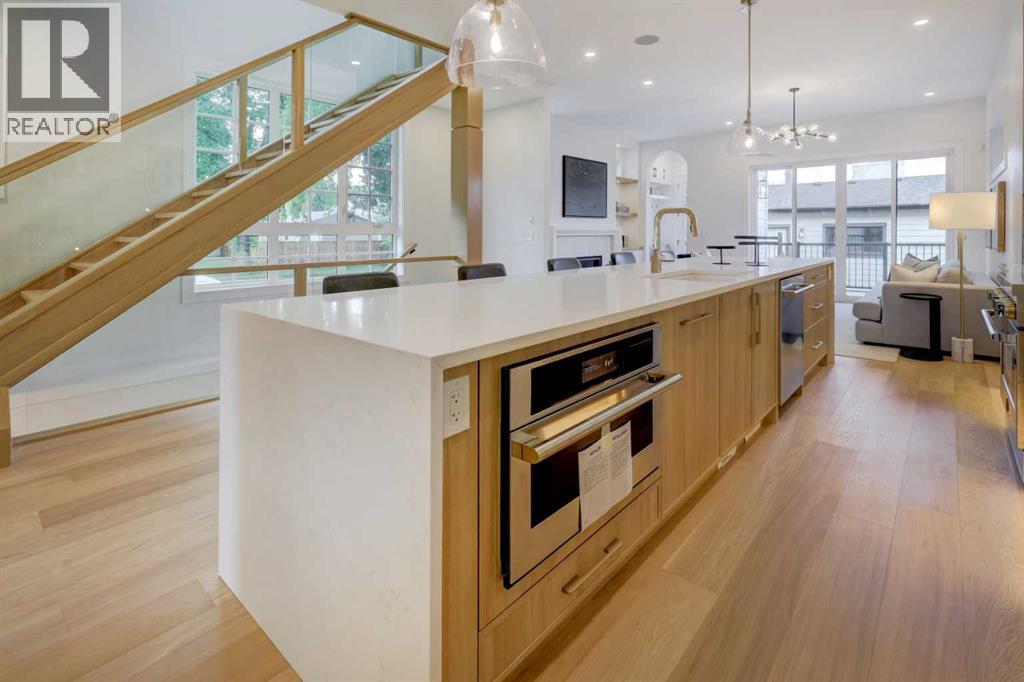 2044 56 Avenue SW - Image 10
