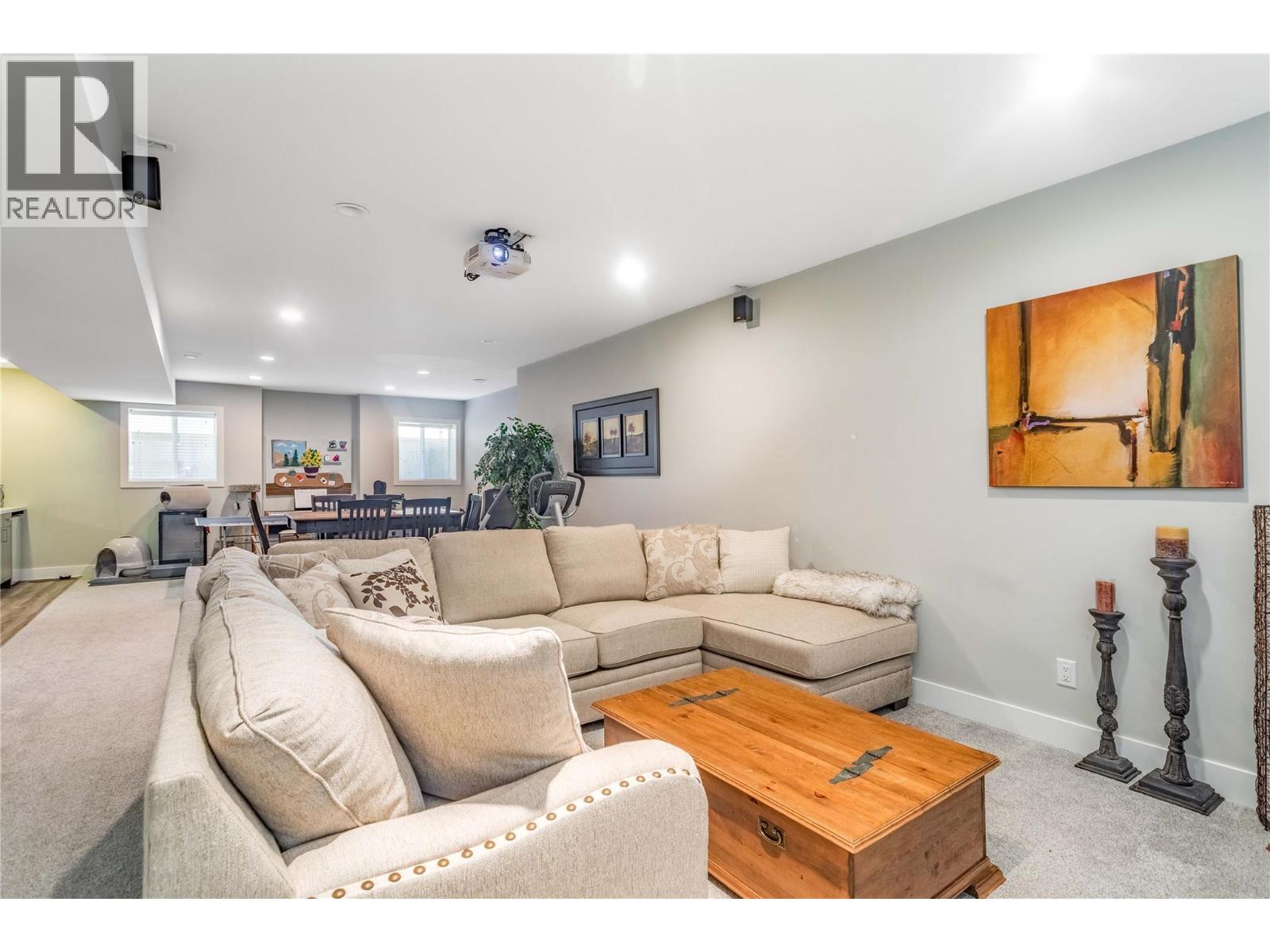 1528 FAWN RUN Drive - 27