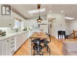35 Shirlea Boulevard, Georgina, ON L4P1L1 Photo 10
