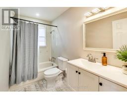 35 Shirlea Boulevard, Georgina, ON L4P1L1 Photo 17