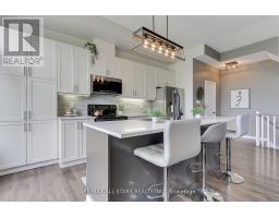 Family room - 73 - 12568 Ninth Line, Whitchurch Stouffville, ON L4A1X1 Photo 6