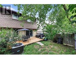 8 - 233 Innisfil Street, Barrie, ON L4N3E9 Photo 25