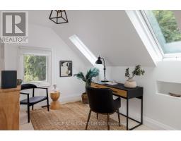 32 Edgewood Crescent, Toronto, ON M4W3A9 Photo 36