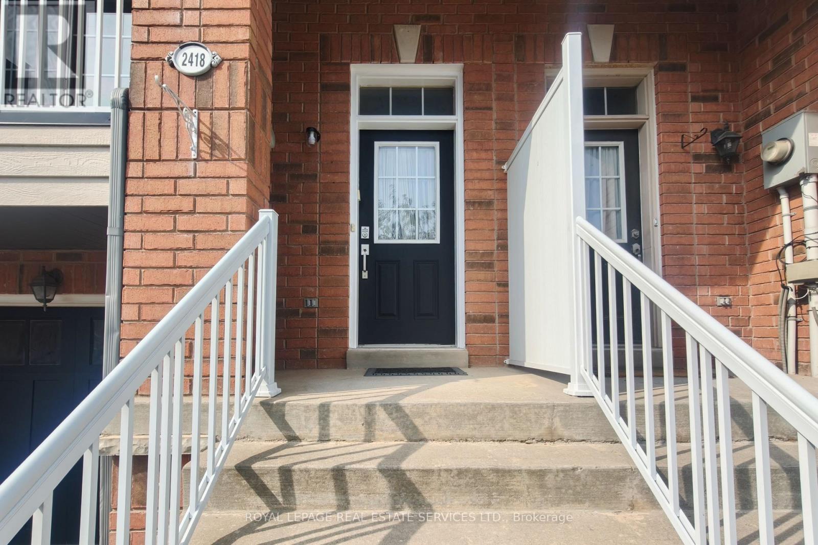 2418 ADAMVALE CRESCENT, Oakville (WM Westmount) — photo 2
