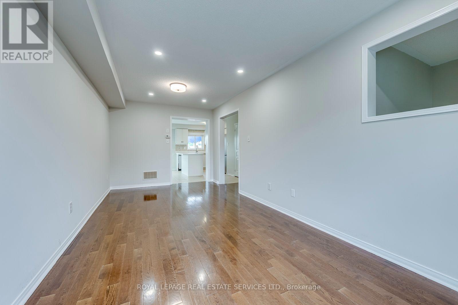 2418 ADAMVALE CRESCENT, Oakville (WM Westmount) — photo 7