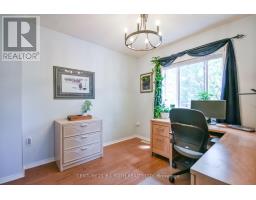 42 Farmstead Crescent, Barrie, ON L4N8S1 Photo 17