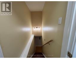 #lower - 640 Pinewood Drive, Peterborough, ON K9K1L2 Photo 10