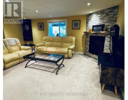 171 Chamonix Crescent, Blue Mountains, ON L9Y0S7 Photo 17