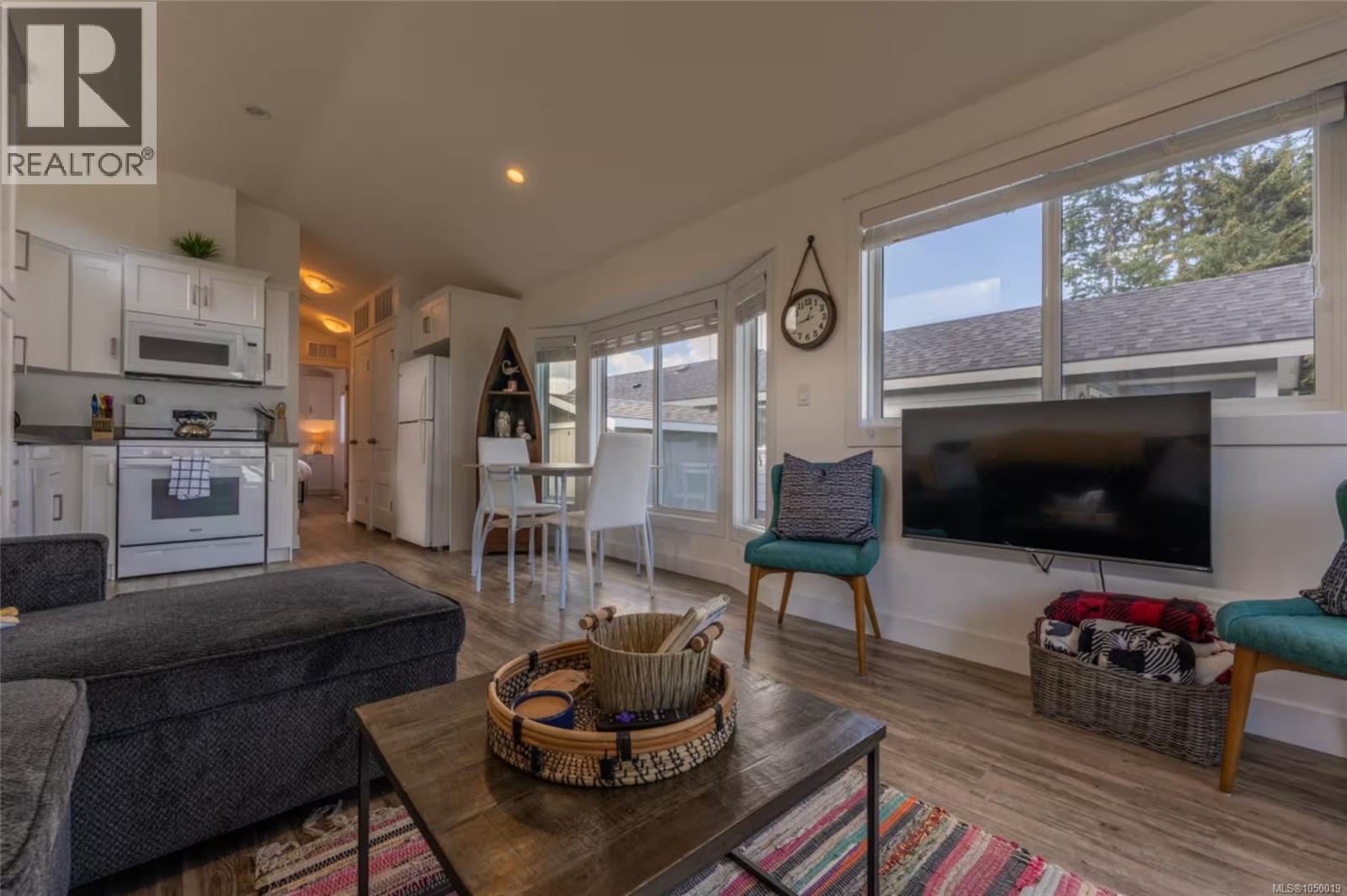#13 1 Alder Bay Rd - 6