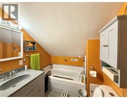 125 42e Avenue, Edmundston, NB E3V2Z5 Photo 20