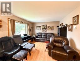 125 42e Avenue, Edmundston, NB E3V2Z5 Photo 6