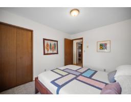 31506 Monte Vista Crescent, Abbotsford, BC V2T1Y7 Photo 16