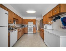 31506 Monte Vista Crescent, Abbotsford, BC V2T1Y7 Photo 9