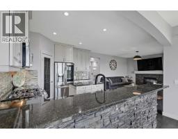 4pc Bathroom - 268 Rainbow Falls Way, Chestermere, AB T1X0T1 Photo 13