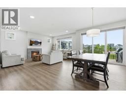 5pc Bathroom - 15 Lawrence Green Se, Airdrie, AB T4A3M9 Photo 8
