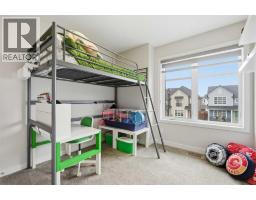15 Lawrence Green Se, Airdrie, AB T4A3M9 Photo 28