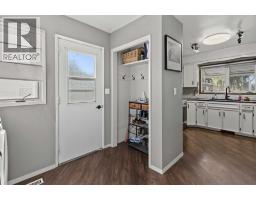 Storage - 410 Fowler Street, Acme, AB T0M0A0 Photo 12