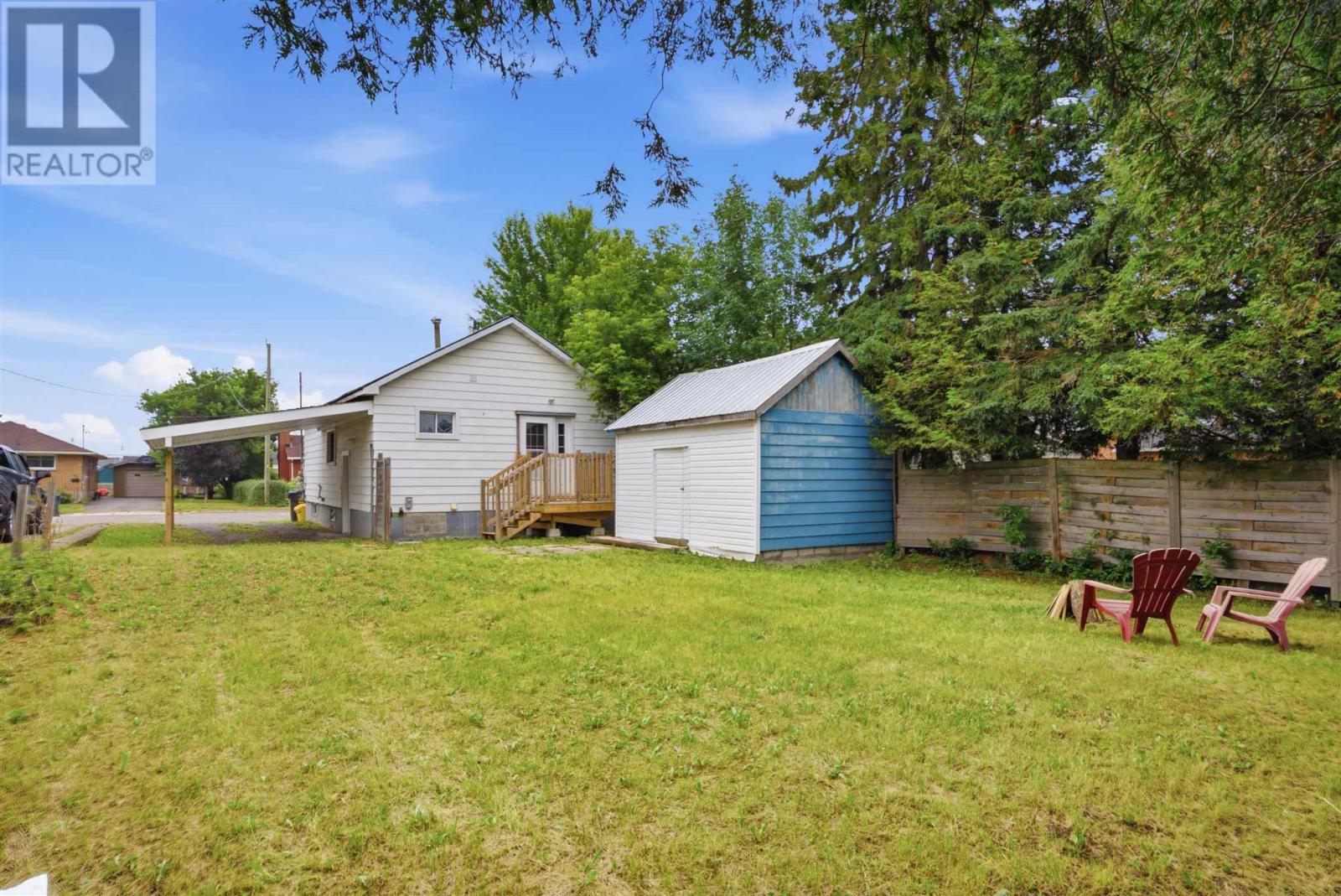 151 Prentice AVE - 22
