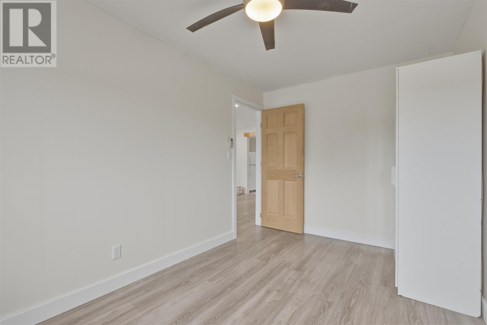 151 Prentice AVE - 16