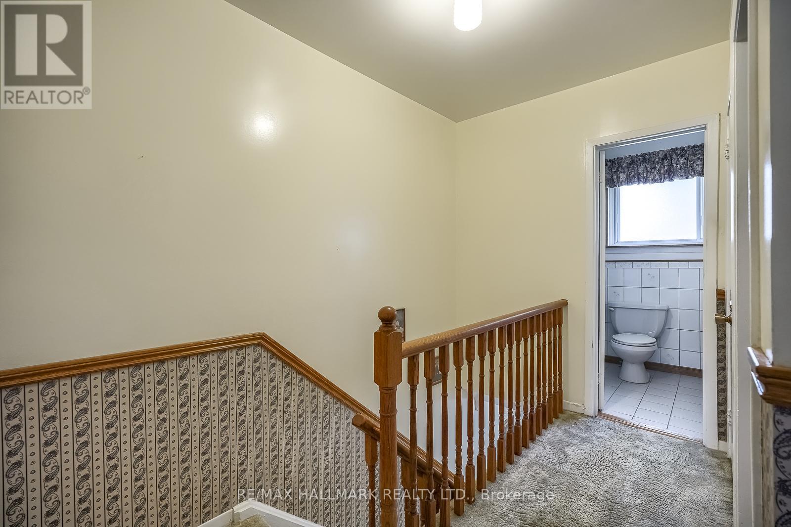 #24 94 GEORGE HENRY BOULEVARD - Image 17