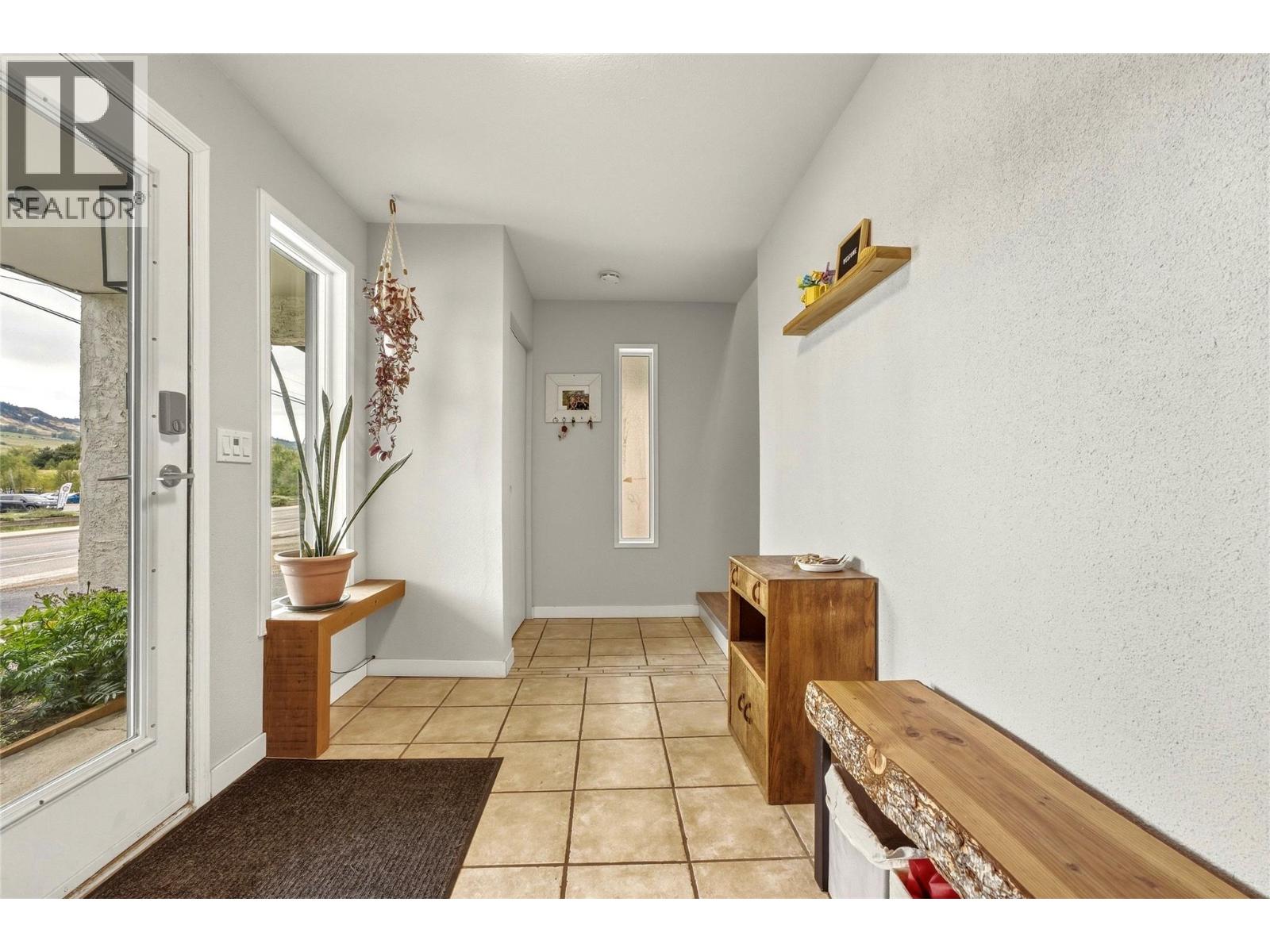5301 27 Avenue - Image 25